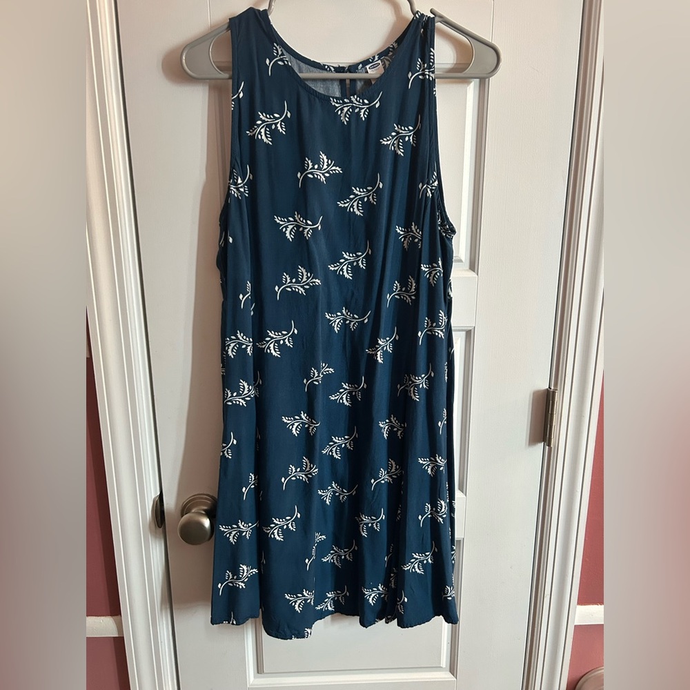 Old Navy Black & White Abstract Geometric V-Neck Sleeveless Dress L